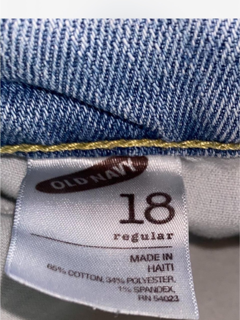 Old Navy Light Blue Denim Jeans with Gold Stitching - Picture 3 of 5